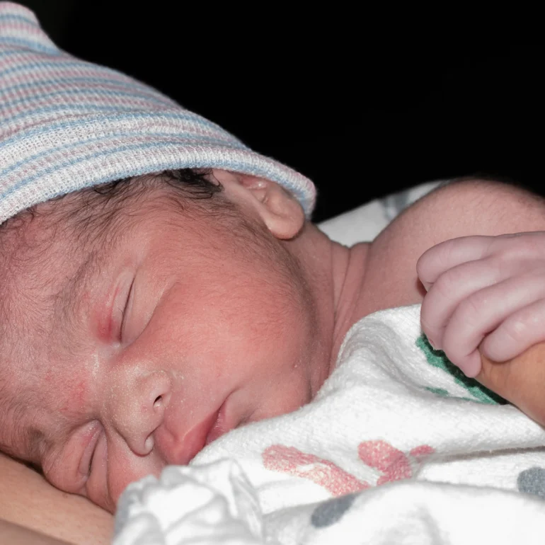 Napa Valley birth photographer photo of newborn baby home birth